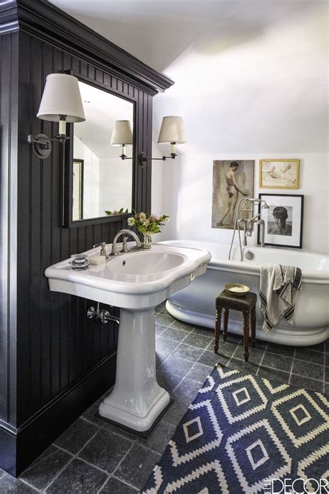 black and white bathroom inspo|elegant black and white bathrooms.